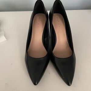 Kelly & Katie Elegant Black Heels